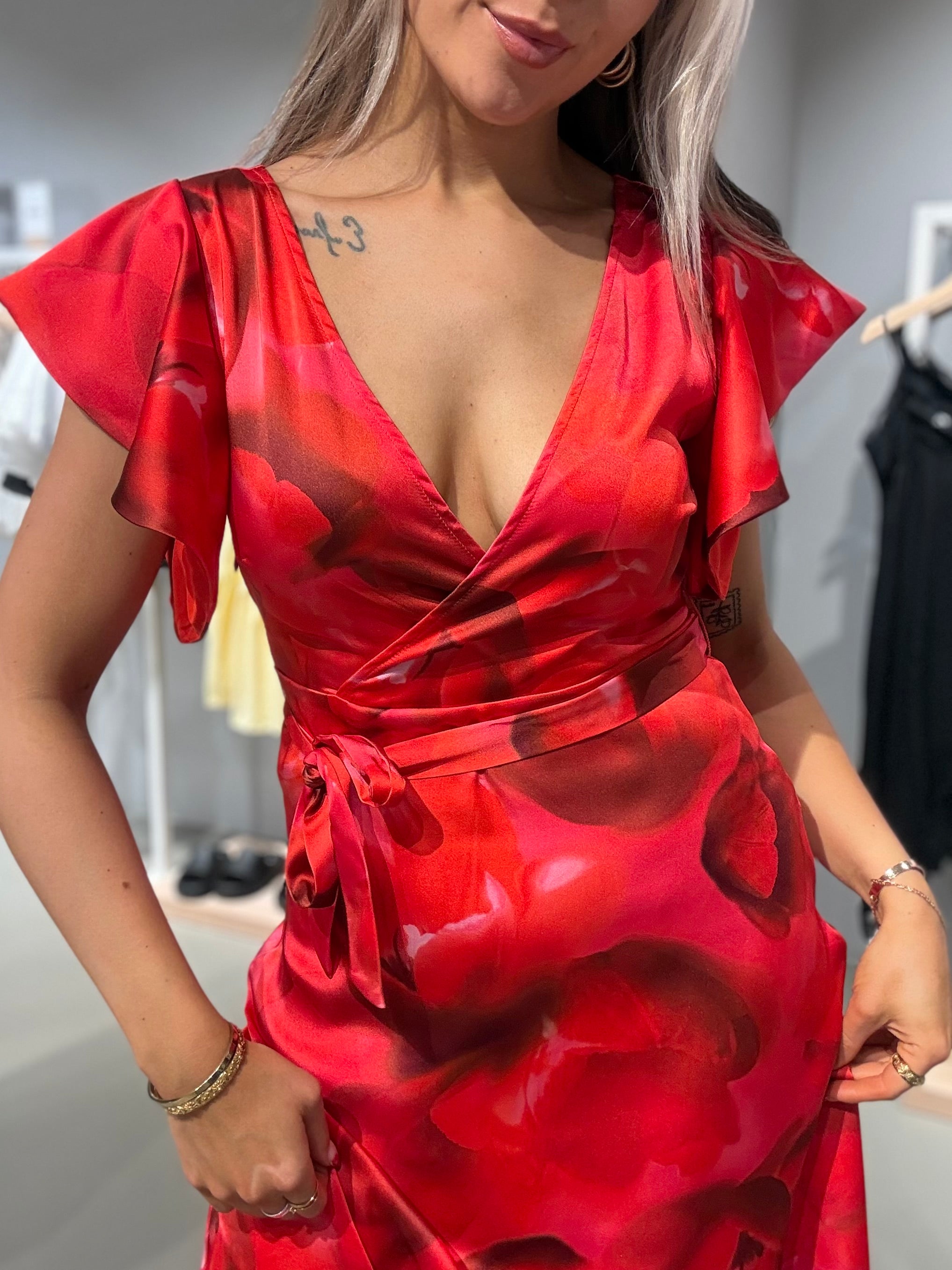 VIAVELINA Midi Dress - Hibiscus